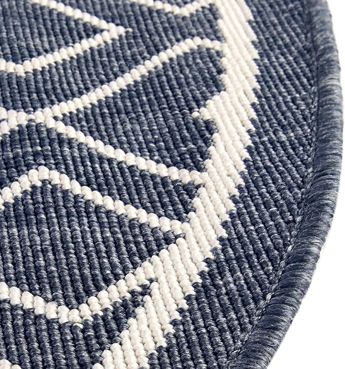Unique Loom Outdoor Trellis Collection Area Rug - Kafes (5' 3" x 8' Oval, Navy Blue/ Ivory)