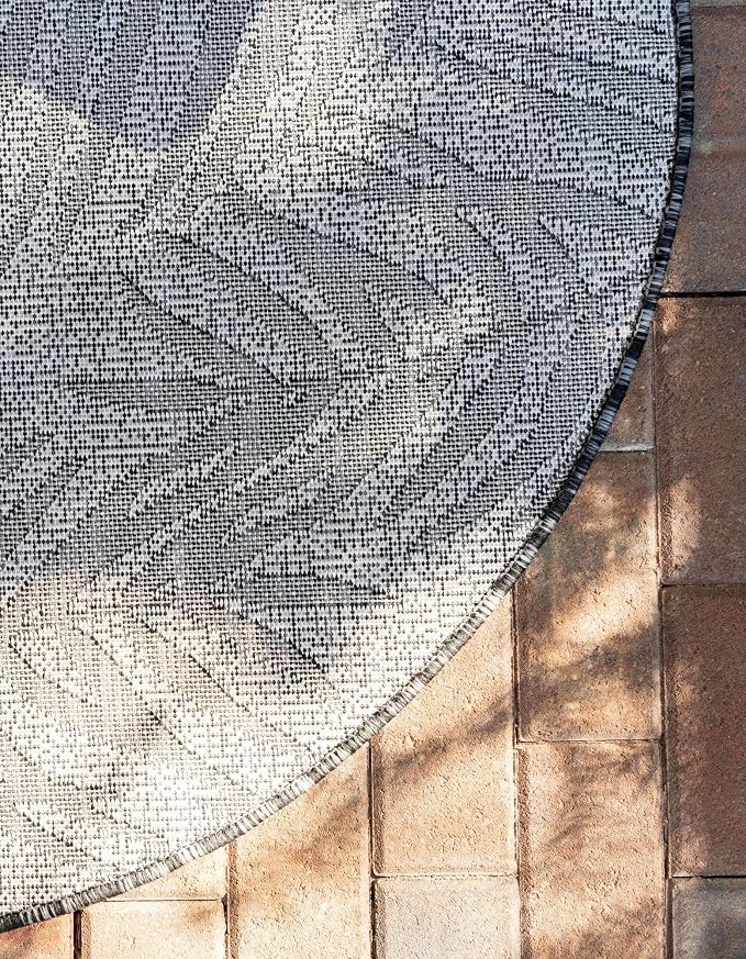 Unique Loom Outdoor Botanical Collection Area Rug - Palm (4' 1" Round, Charcoal/ Ivory)