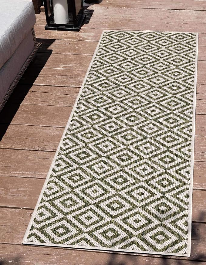 Unique Loom Jill Zarin Outdoor Collection Area Rug - Costa Rica (2' x 8' Runner, Green/ Ivory)