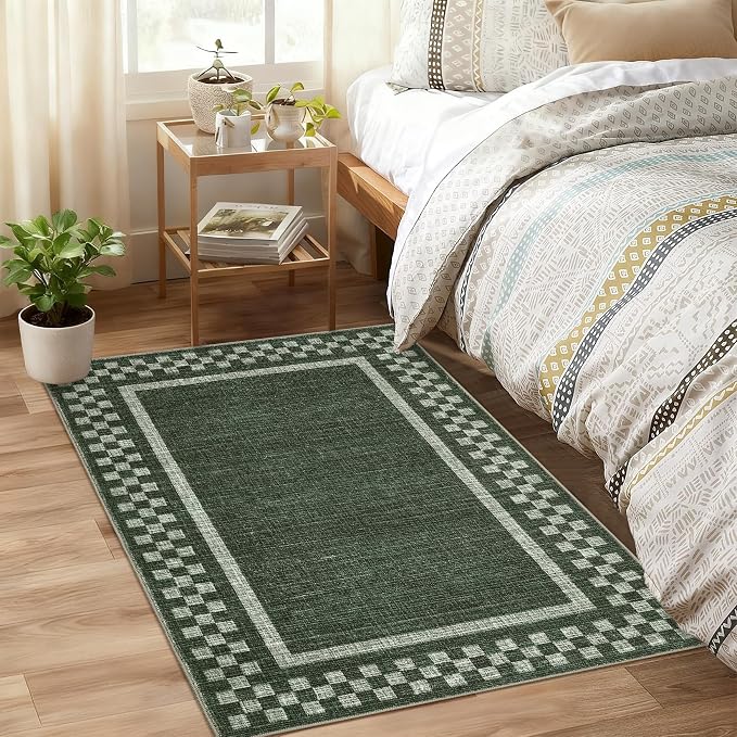 GarveeHome Small Washable Area Rug 2x3 Modern Checkered Entry Bedroom Rug | Solid Color Scalloped Kitchen Rugs Non Slip Stain Resistant Bordered Throw Carpet for Living Room Nursery Laundry, Green