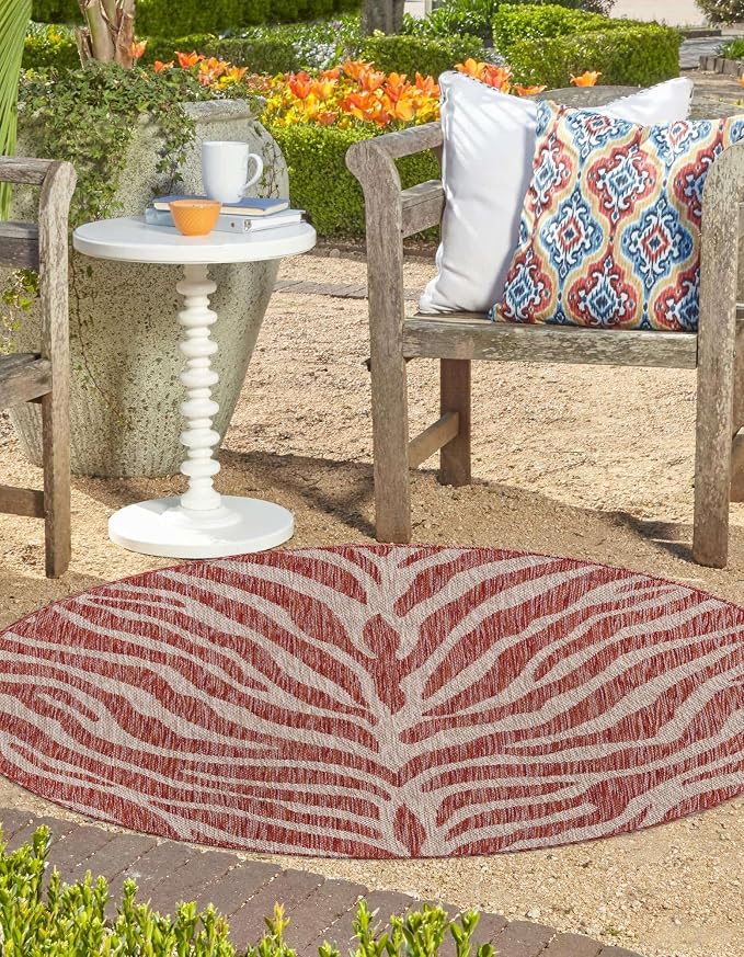 Unique Loom Outdoor Safari Collection Area Rug - Tsavo (4' 1" Round, Rust Red/ Ivory)