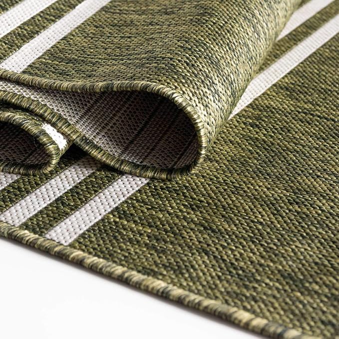 Unique Loom Outdoor Collection Area Rug - Anguilla (7' 10" Square, Green/ Ivory)