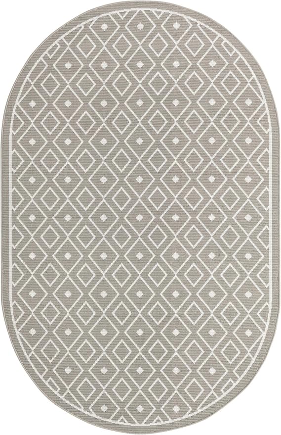 Unique Loom Outdoor Trellis Collection Area Rug - Kafes (5' 3" x 8' Oval, Gray/ Ivory)