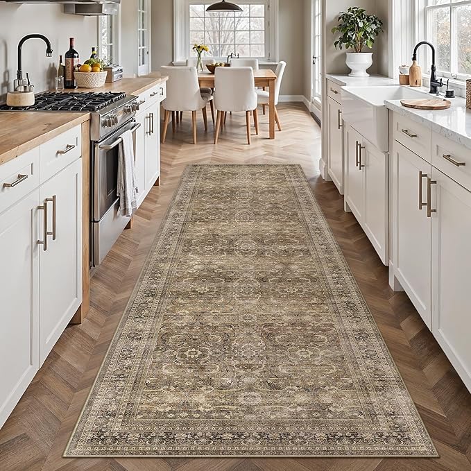 2'6''x8 Brown Vintage Distressed Washable Runner Rug for Hallway | Low Pile, Non Slip, Retro Style, Soft Distressed Hallway Runner Rug for Kitchen, Entryway, Laundry Room, Home Decor