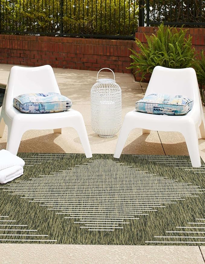 Unique Loom Outdoor Modern Collection Area Rug - Tambor (7' 1" Square, Green/ Ivory)