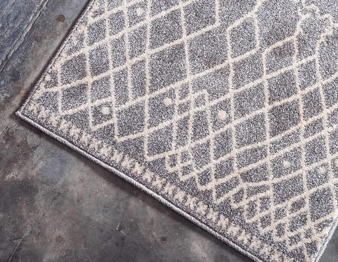 Unique Loom Fez Collection Tribal, Moroccan, Bohemian Area Rug (2' 7 x 10' 0 Runner, Gray/ Beige)