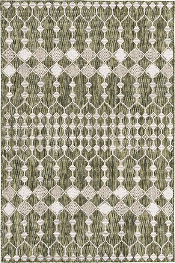 Unique Loom Outdoor Trellis Collection Area Rug - Traliccio (5' 3" x 7' 10" Rectangle, Green/ Ivory)