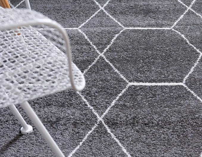 Unique Loom Trellis Frieze Collection Area Rug - Geometric (5' x 8' Oval, Dark Gray/ Ivory)