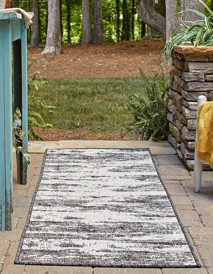 Unique Loom Outdoor Modern Collection Area Rug - Cartago (2' x 6' 1" Runner, Charcoal/ Ivory)