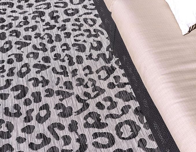 Unique Loom Outdoor Safari Collection Area Rug - Leopard (10' x 14' 1" Rectangle, Light Gray/ Gray)