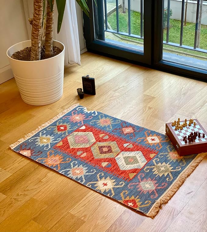Secret Sea Collection: Modern Kilim Series Small Area Rug, Washable, Reversible, Cotton (2 x 3 feet, Antique Birds)