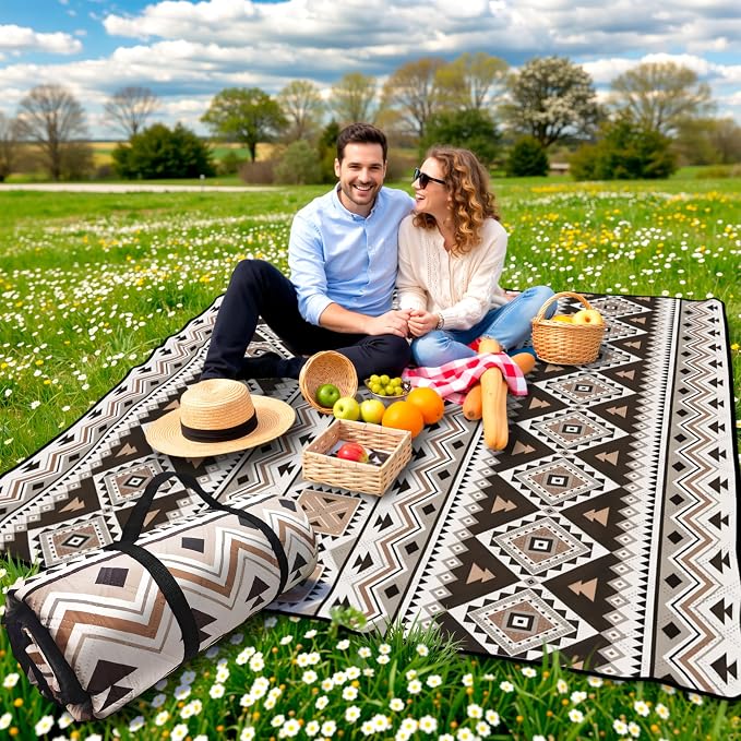 SAMSIER Large Outdoor Picnic Blankets Waterproof Foldable, Beach Blanket Sandproof Portable, Picnic Mat Washable for Camping (80"×80", Thickened)
