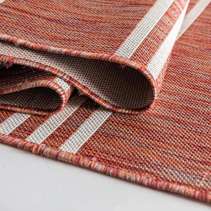 Unique Loom Jill Zarin Outdoor Collection Area Rug - Anguilla (4' 1'' x 6' 1'' Rectangle, Rust Red/ Ivory)