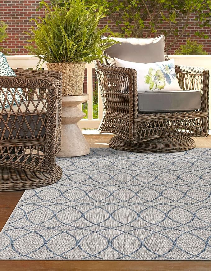 Unique Loom Outdoor Trellis Collection Area Rug - Gitter (4' 1" x 6' 1" Rectangle, Gray Blue)