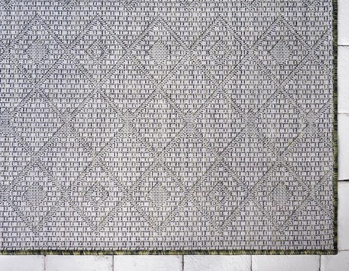 Unique Loom Outdoor Trellis Collection Area Rug - Tribal Trellis (2' x 8' Runner, Green/ Natural)
