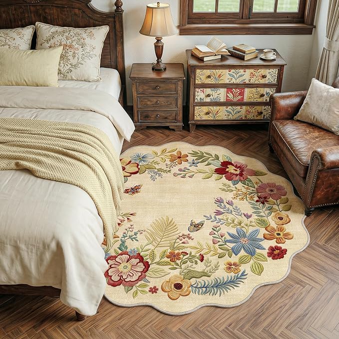 FMFUNCTEX 4ft Round Washable Beige Floral Scalloped Area Rug for Entryway | Rug Vintage Non Slip Flower Colorful Traditional Boho Cream Small Circle Soft Low Pile Neutral Mat Bedroom Bedside Nursery
