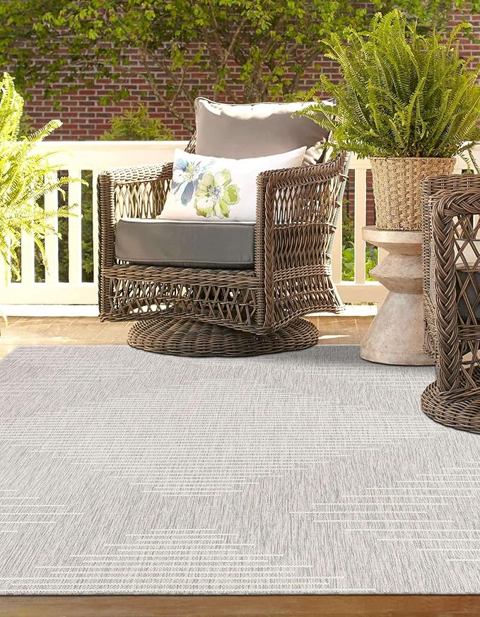 Unique Loom Outdoor Modern Collection Area Rug - Tambor (7' 10" x 11' Rectangle Gray/Ivory)