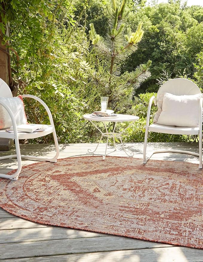 Unique Loom Outdoor Traditional Collection Area Rug - Valeria (5' 3" x 7' 10" Oval, Rust Red/ Ivory)