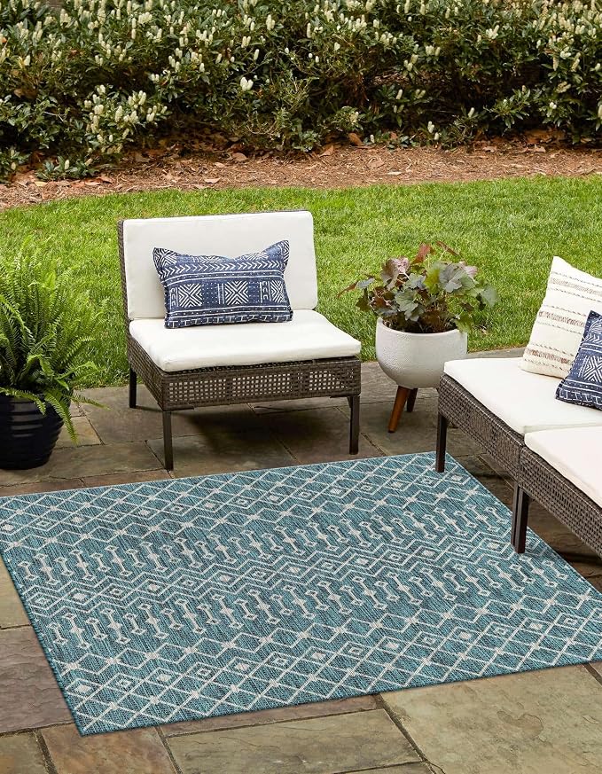 Unique Loom Outdoor Trellis Collection Area Rug - Tribal Trellis (6' 1" Square Teal/Ivory)