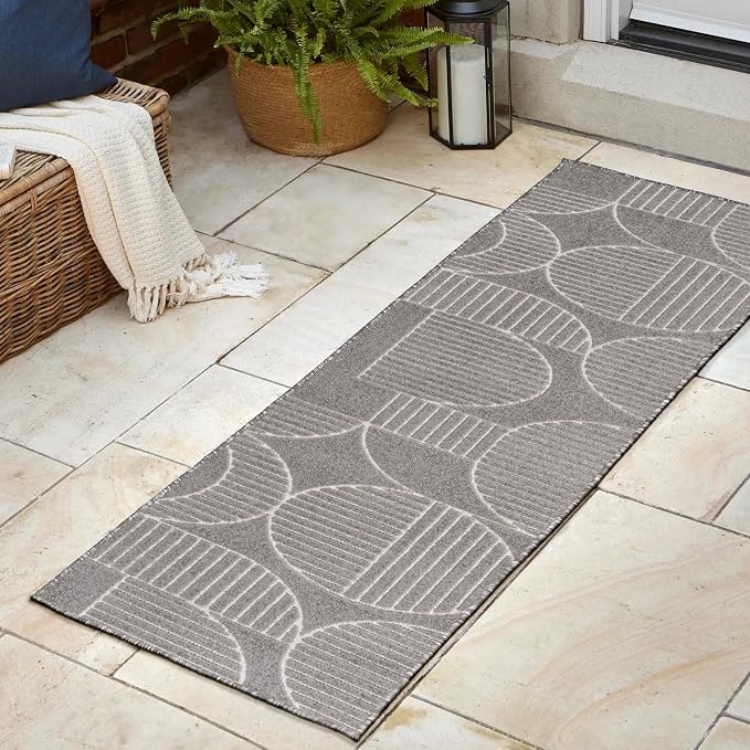 JONATHAN Y Nordby High-Low Arch Striped Gray/Cream Indoor/Outdoor Runner Rug, 2x8, Contemporary,Bohemian,Transitional for Bedroom,Kitchen,Living Room,Non Shedding (SCN104C-28)
