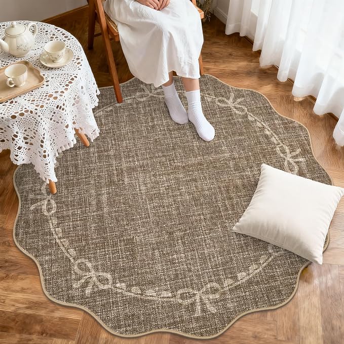 GarveeHome 4ft Round Rugs Washable Scalloped Bow Rug for Bedroom, Brown | Non Slip Soft Low Pile Ultra-Thin Stain Resistant Indoor Carpet for Living Room Nursery Girls Dorm Decor Kids Room Playroom