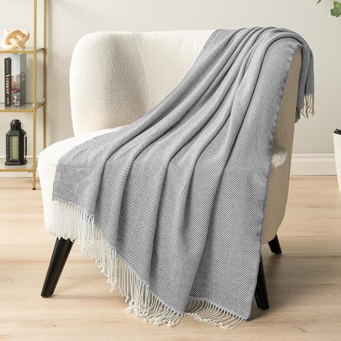 PAVILIA Light Gray Herringbone Throw Blanket for Couch Bed, Decorative Outdoor Throw Blanket, Faux Cashmere Blanket Throw, Lightweight Accent Sofa Blanket Throw, 50x60