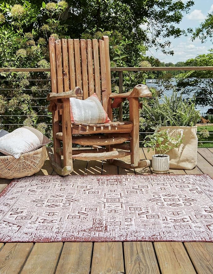 Unique Loom Outdoor Aztec Collection Area Rug - Coba (5' 3" Square, Rust Red/ Ivory)