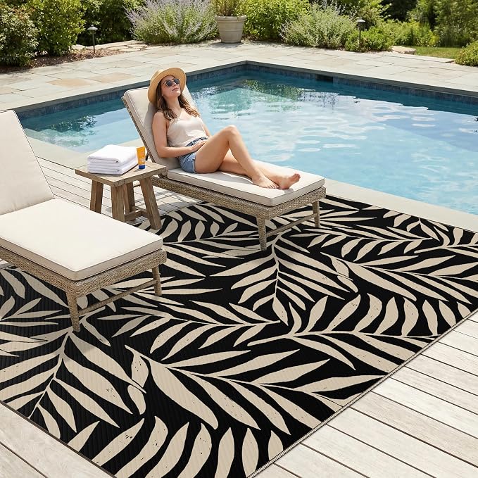 Smiry Outdoor Rug 5x8 ft, Waterproof Reversible Plastic Straw Rugs, Outdoor Area Rug with Leaf Pattern, Outside Floor Mat for Patio, Backyard, Deck, Picnic, Beach, Camping, Black & Beige