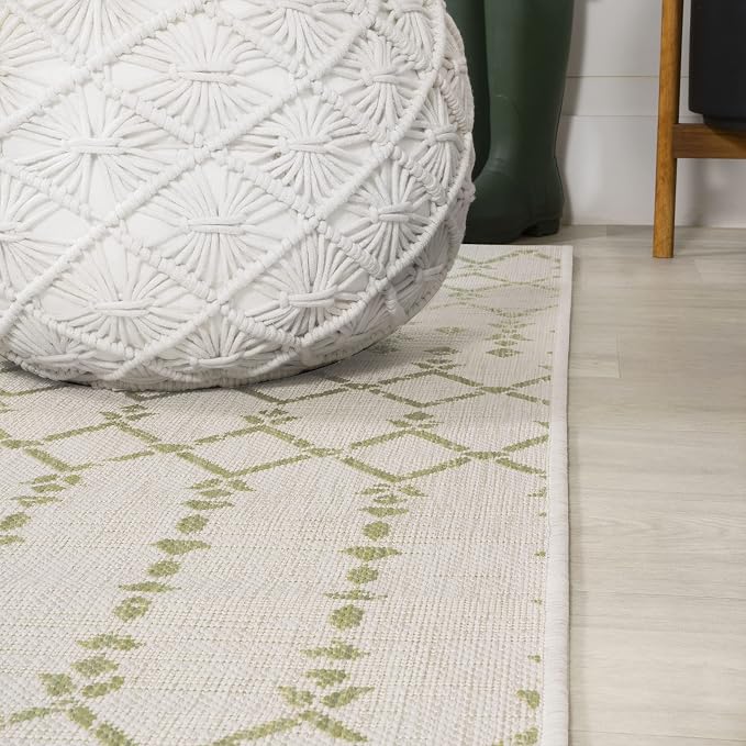 JONATHAN Y Moroccan Geometric Indoor Outdoor Area Rug 5X8 Cream/Green, Ourika Textured Weave for Backyard, Patio, Porch, Easy-Cleaning, High Traffic, Pet-Friendly, Non-Shedding (SMB108M-5)