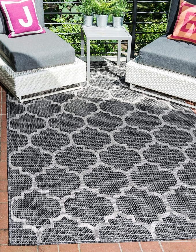 Unique Loom Outdoor Trellis Collection Area Rug (3' 3" x 5' 3" Rectangle Black/Ivory)