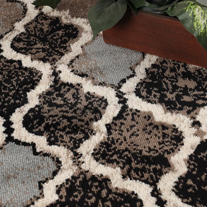 Superior Modern Indoor Area Rug, Non Slip Rug, 4'x6', A Chocolate | Geometric Design Floor Décor, Easy Care High Traffic Areas Living Dining Room, Bedroom, Office, Entryway, Viking Collection