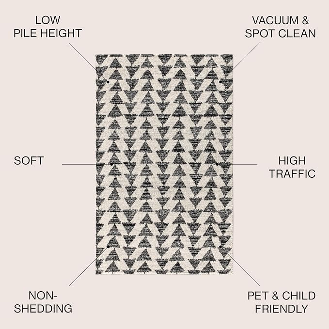JONATHAN Y Aisha Moroccan Triangle Geometric Cream/Black 3' Round Indoor Area Rug, Contemporary, Modern, Easy-Cleaning for Living Room, Bedroom, Kitchen, Pet Friendly, Non-Shedding (MOH206A-3R)