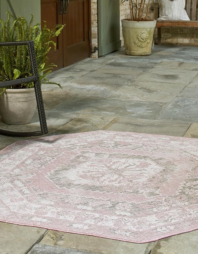 Unique Loom Outdoor Traditional Collection Area Rug - Valeria (5' 3" Octagon, Pink/ Ivory)