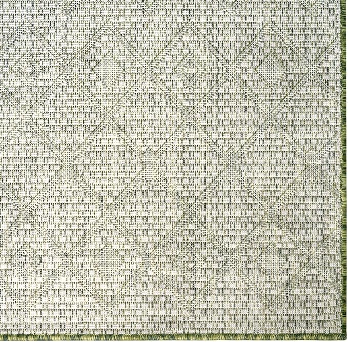 Unique Loom Outdoor Trellis Collection Area Rug - Tribal Trellis (10' x 14' 1" Rectangle, Green/ Natural)