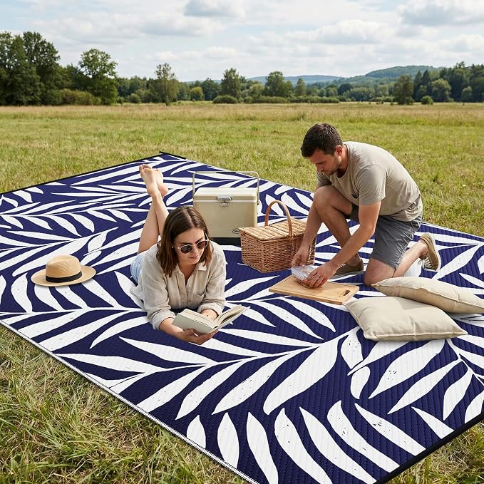 Smiry Outdoor Rug 8x10 ft, Waterproof Reversible Plastic Straw Rugs, Outdoor Area Rug with Leaf Pattern, Outside Floor Mat for Patio, Backyard, Deck, Picnic, Beach, Camping, Navy & White