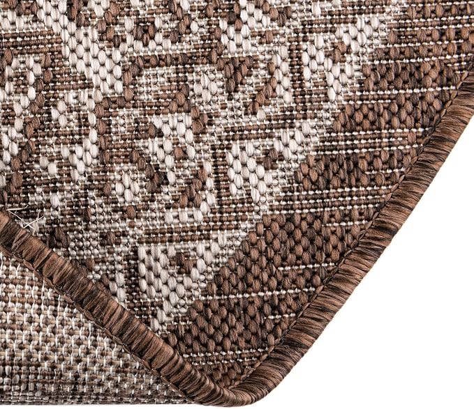 Unique Loom Outdoor Aztec Collection Area Rug - Chalca (5' 3" Round, Brown/ Ivory)
