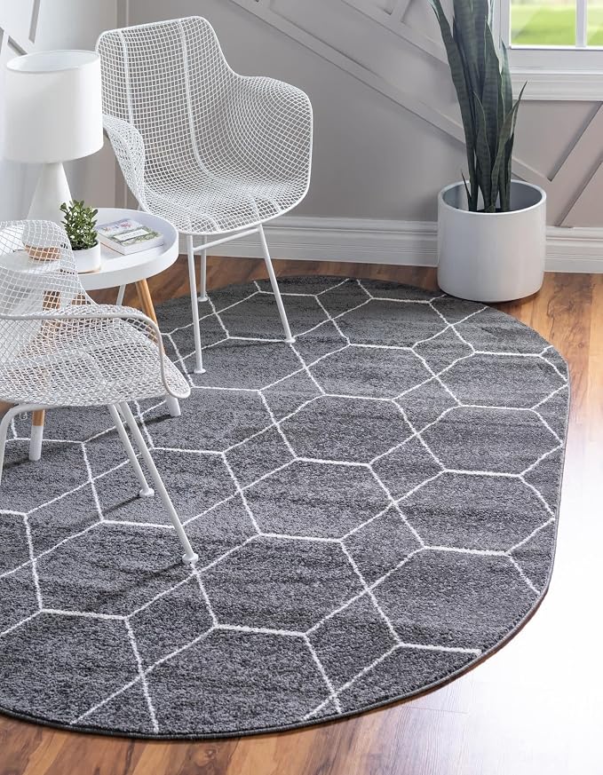Unique Loom Trellis Frieze Collection Area Rug - Geometric (4' x 6' Oval, Dark Gray/ Ivory)