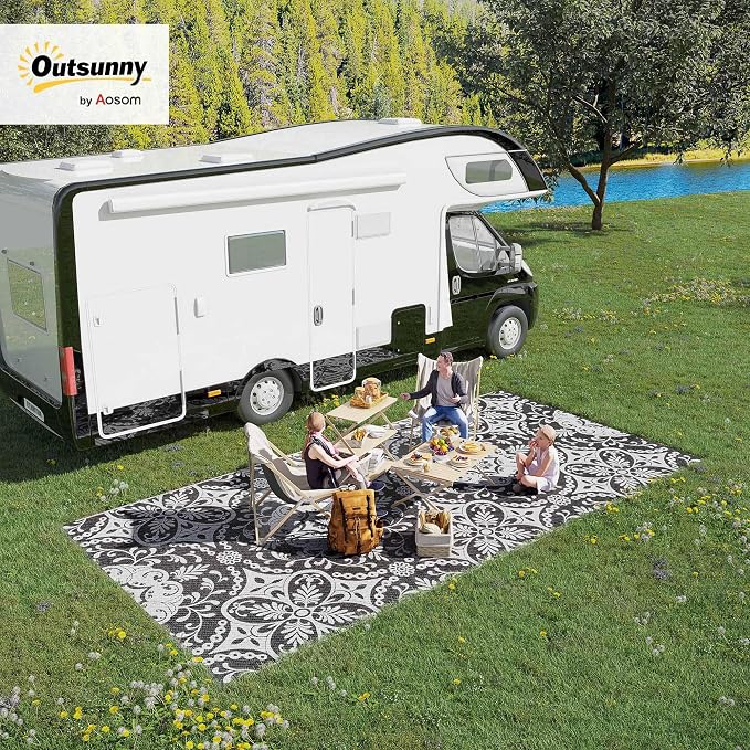 Outsunny Outdoor Rug for Patio, 9' x 18' Waterproof Large Mat, Reversible Plastic Straw Rug for Decor, Portable Outside RV Camping Area Carpet Mat for Backyard Porch Deck Picnic, Gray & White Floral