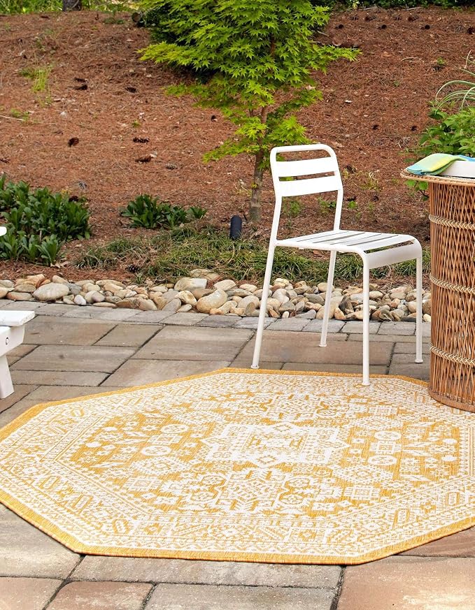 Unique Loom Outdoor Aztec Collection Area Rug - Chalca (5' 3" Octagon, Yellow/ Ivory)