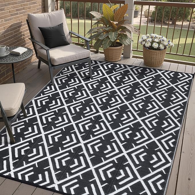 HUGEAR RV Outdoor Rug Waterproof Mat Outdoor Rugs 6'x9' for Patios Clearance Carpet Outdoor Camping Rugs Large Plastic Straw Rug(Geometric Black&White)