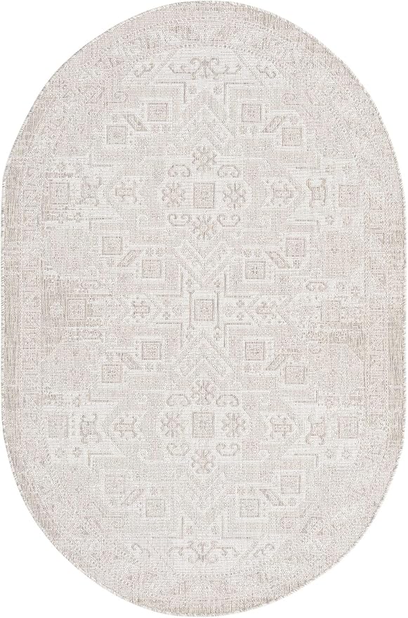 Unique Loom Outdoor Aztec Collection Area Rug - Coba (5' 3" x 7' 10" Oval, Light Gray/ Ivory)