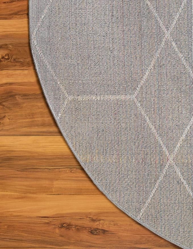 Unique Loom Trellis Frieze Collection Area Rug - Geometric (7' 10" x 10' Oval, Light Gray/ Ivory)