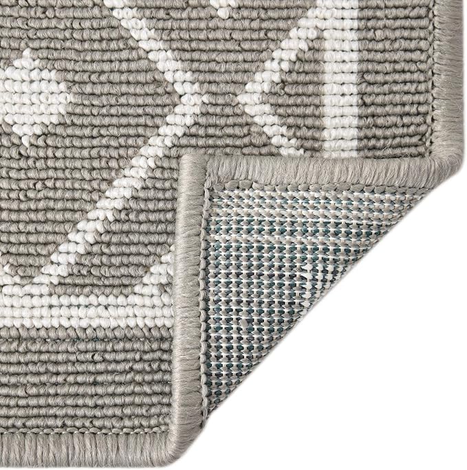 Unique Loom Outdoor Trellis Collection Area Rug - Kafes (5' 3" x 8' Rectangle, Gray/ Ivory)