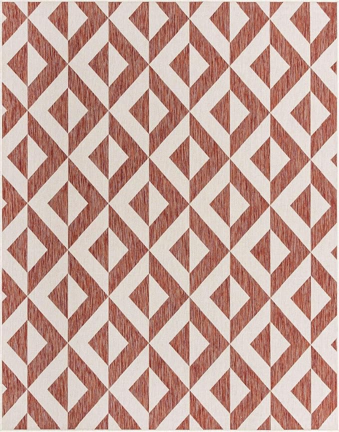 Unique Loom Outdoor Collection Area Rug - Napa (7' 10" x 10' Rectangle, Rust Red/ Ivory)