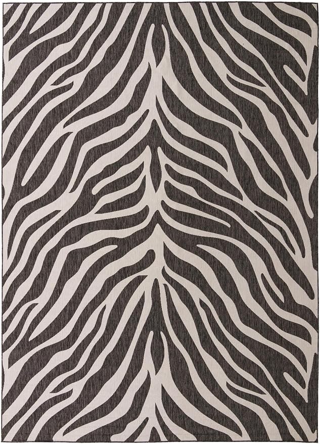 Unique Loom Outdoor Safari Collection Area Rug - Tsavo (10' x 14' 1" Rectangle, White/ Black)
