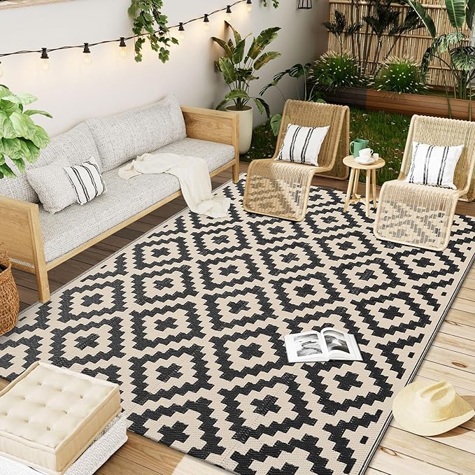 OLANLY Waterproof Outdoor Rug 5x8 ft, Outdoor Plastic Straw Rug for Camping, RV Mat Outside, Outdoor Carpet for Porch, Deck, Backyard, Balcony, Picnic, Black & Beige