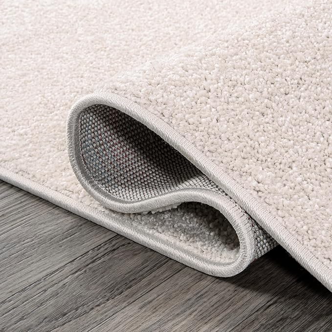 JONATHAN Y Haze Solid Low-Pile Ivory 5' Round Indoor Area Rug, Coastal,Bohemian,Minimalist,Classic, Easy-Cleaning for Living Room,Bedroom,Kitchen,Pet Friendly,Non-Shedding (SEU100D-5R)