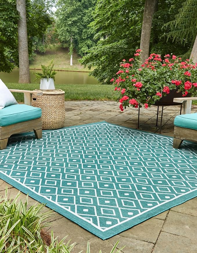Unique Loom Outdoor Trellis Collection Area Rug - Kafes (7' 10" Square, Teal/ Ivory)