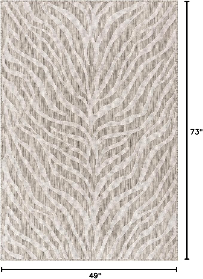 Unique Loom Outdoor Safari Collection Area Rug - Tsavo (4' 1" x 6' 1" Rectangle, Gray/ Ivory)