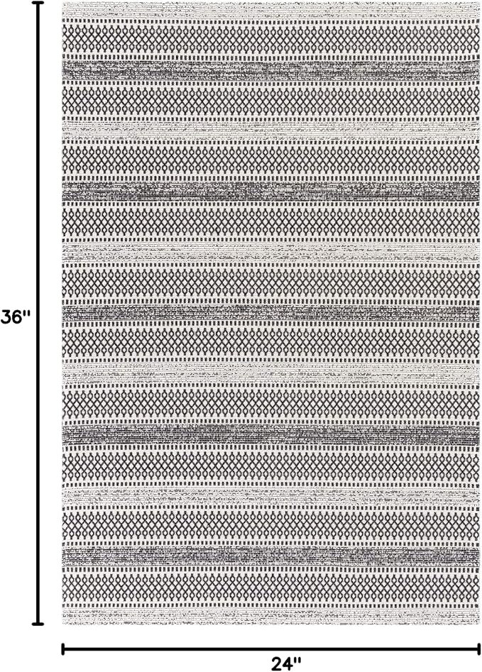 Artistic Weavers Livabliss Tumnus Bohemian Tribal Area Rug,1'10'' x 3',Black